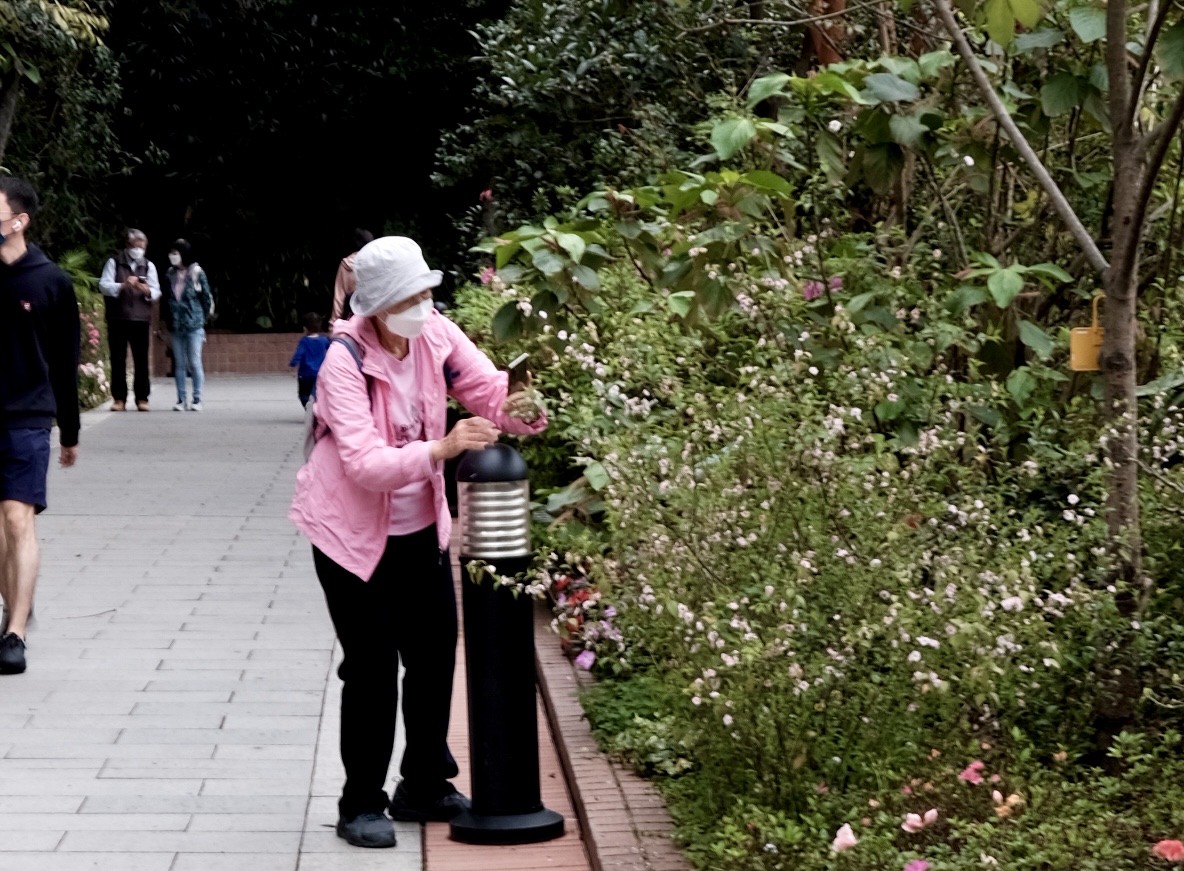 People photograph 04 by Genevra Guo